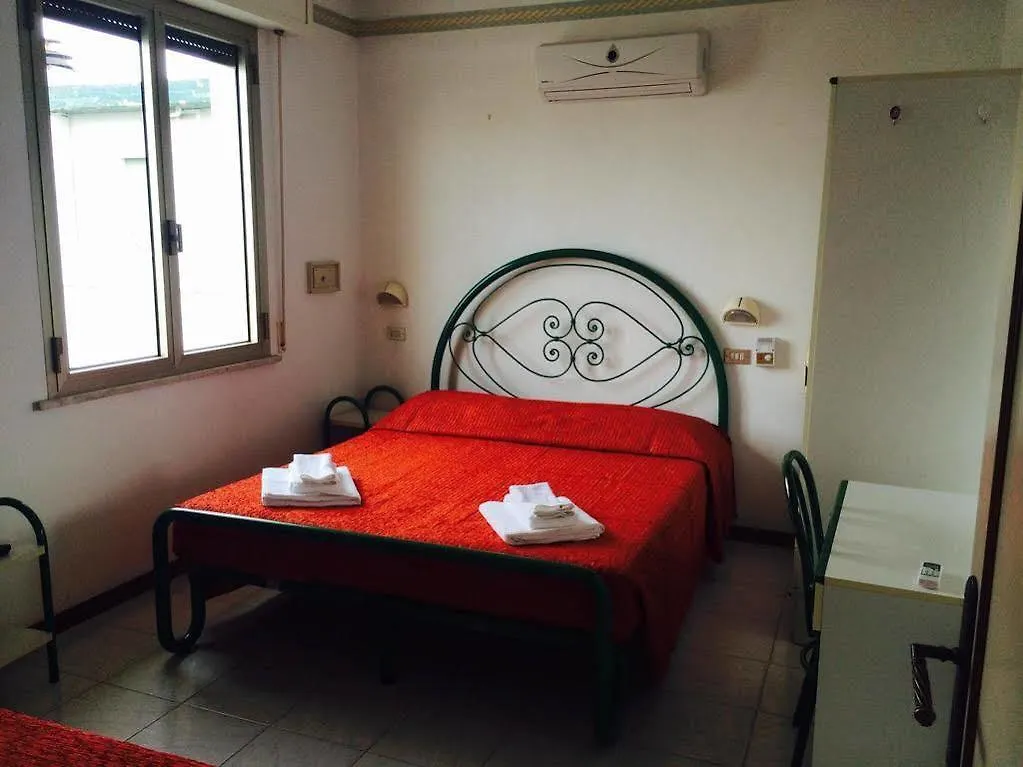 Hotel California Bellaria-Igea Marina 3*,  Italia